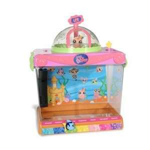  Littlest Pet Shop Fish Tank   2.5 Gallons Toys & Games
