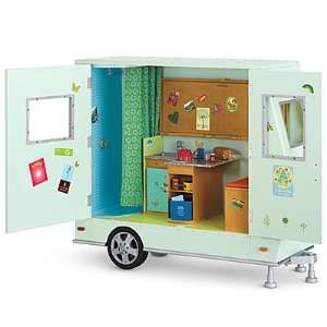  American Girl Lanie Camper and Gear Toys & Games