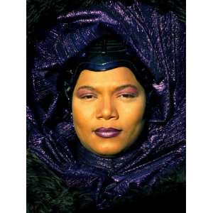 Queen Latifah by Richard E. Aaron, 16x21