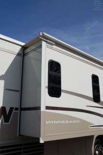 03 WINNEBAGO ADVENTURE GAS RV 2SL 38 45K MILES~SPACIOUS LAYOUT 