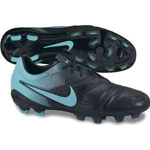  NIKE CTR360 TREQUARTISTA FG SOCCER CLEATS Sports 