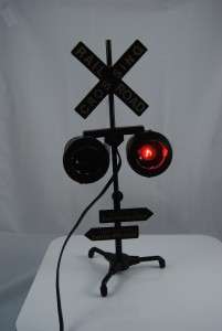 Unique Desk top Railroad lamp with two flashing signals, green red 