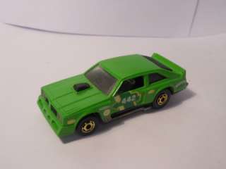 1983 Hot Wheels Canada Flat Out 442 Green M  