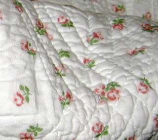   ROSEBUDS/WHITE Cotton CAROLE LITTLE Chic REVERSIBLE Twin Quilt~NIP