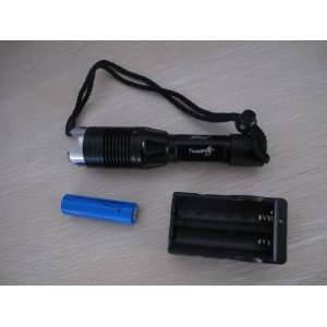   1000 Lumens Rechargeable Battery and Charger