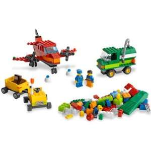  Lego Creator   Airport Building Set 5933 Toys & Games