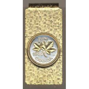   Coin Hinged Money Clip   Canadian penny Maple leaf Total clip size 1